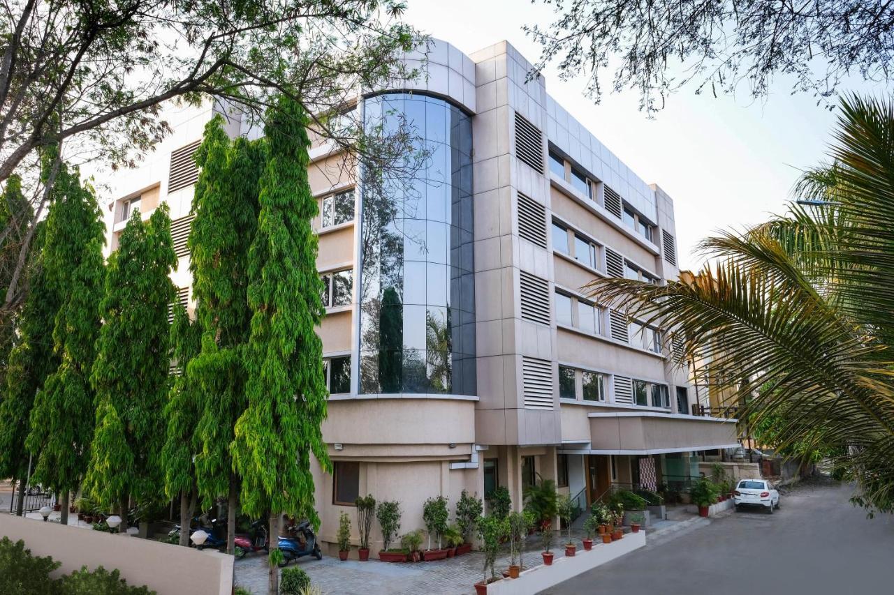 7 Apple Hotel Pimpri Pune Exterior photo